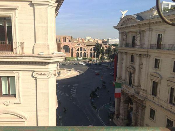 Esposizione Roof Apartment Roma Ngoại thất bức ảnh